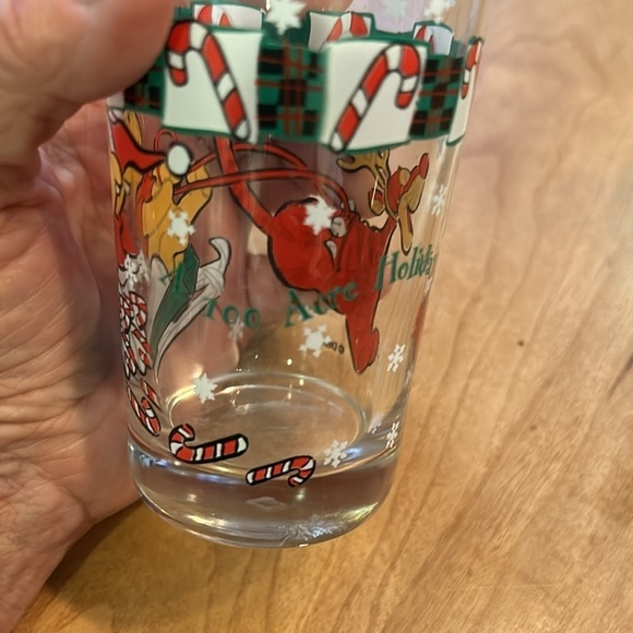 Disney Pooh Set of 2 Christmas Juice Glasses - Picture 5 of 8